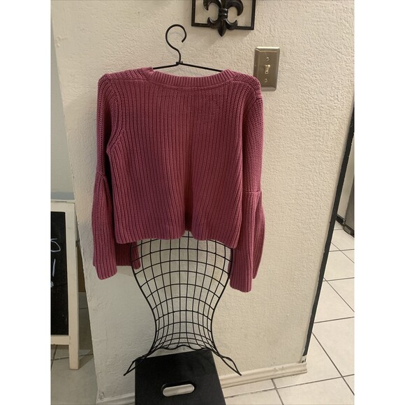 Free People Sweater Womens Size Medium Damsel Bell Sleeve Cropped Pink Oversized - Picture 9 of 16